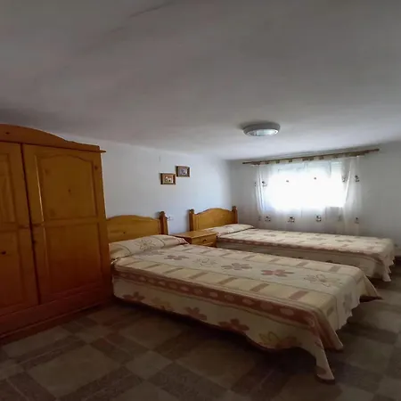 Apartment With Garden